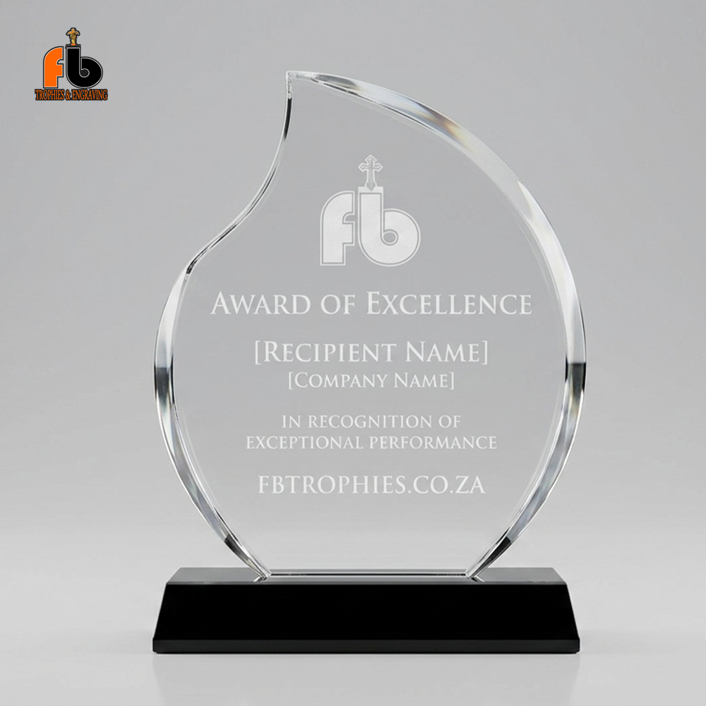 Small Glass Trophy – 1260100 – 14 cm